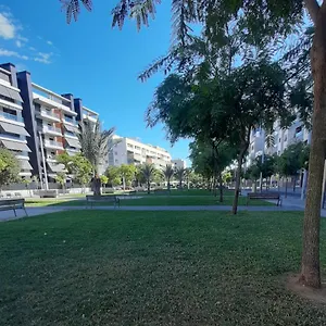 Apartamento Piso Centrico Con Piscina,parking Y Jacuzzi, Córdova
