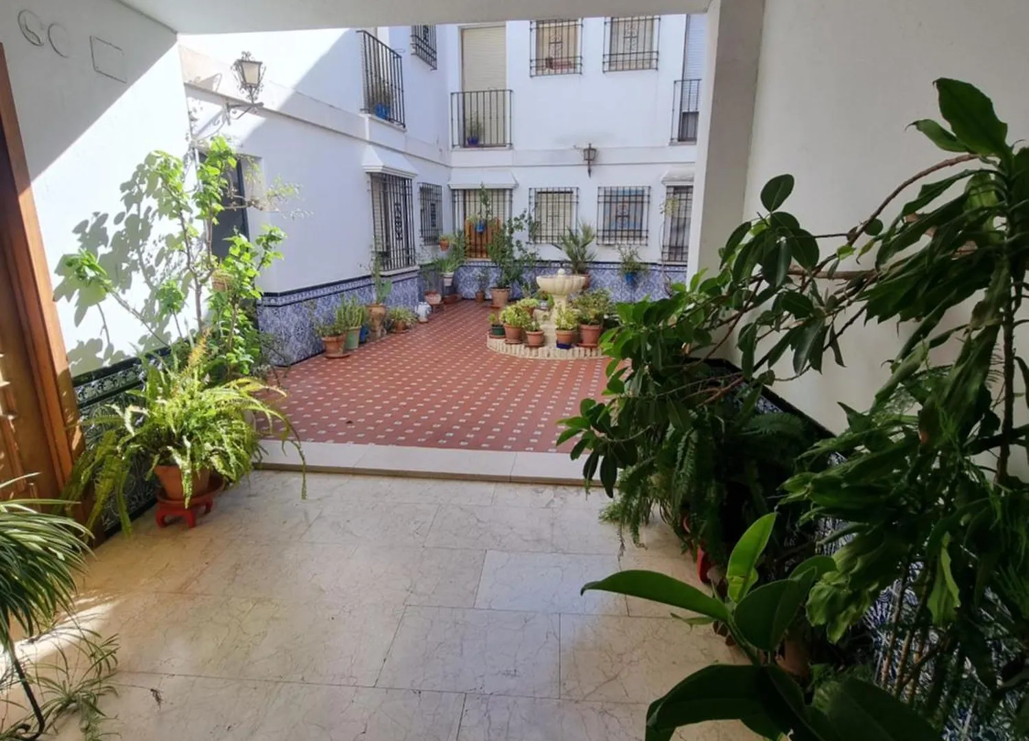 Apartamentos En Patio Cordobes San Basilio Cordoba Spain