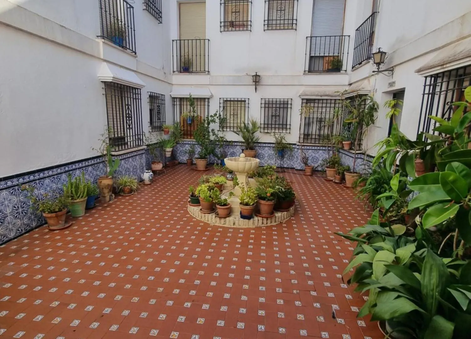 Apartamentos En Patio Cordobes San Basilio Cordoba 0*,